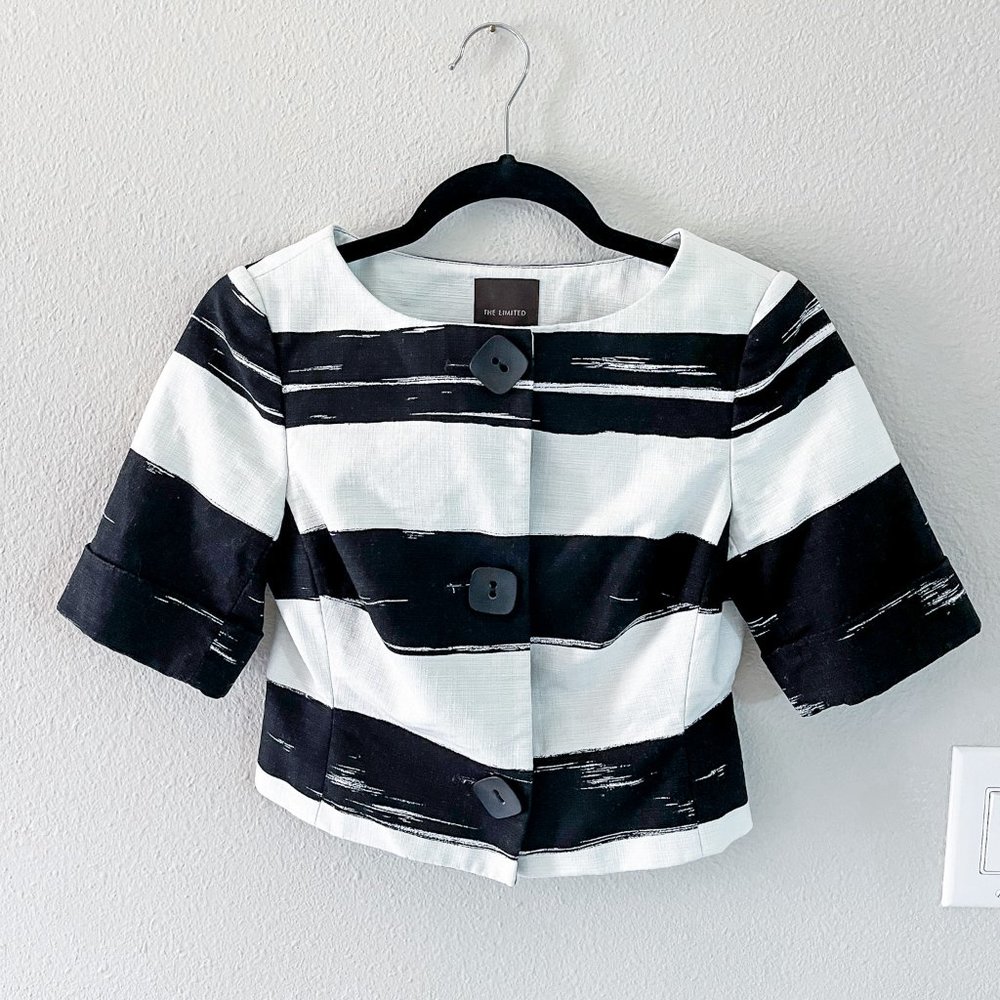 The Limited Short Sleeve White Black Striped Blazer Jacket